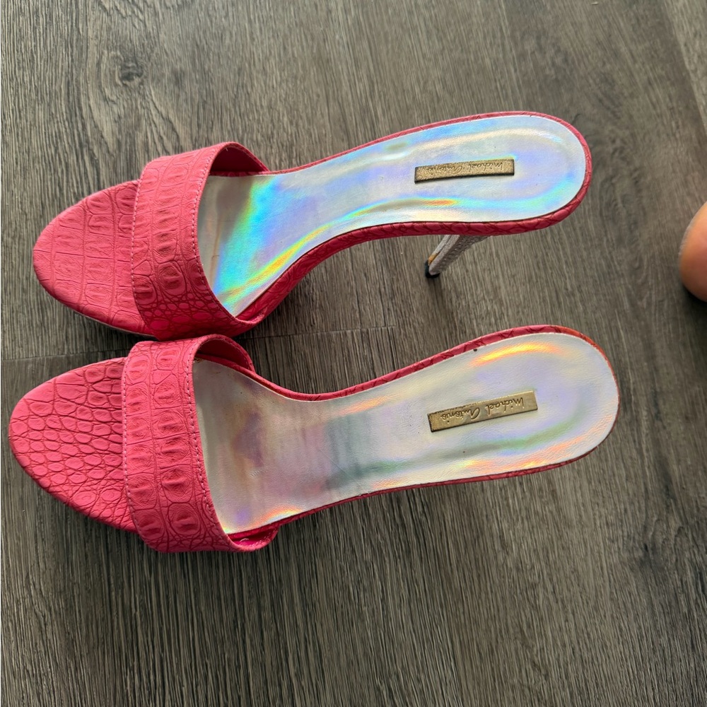 Michael Antonio Pink Textured Heels